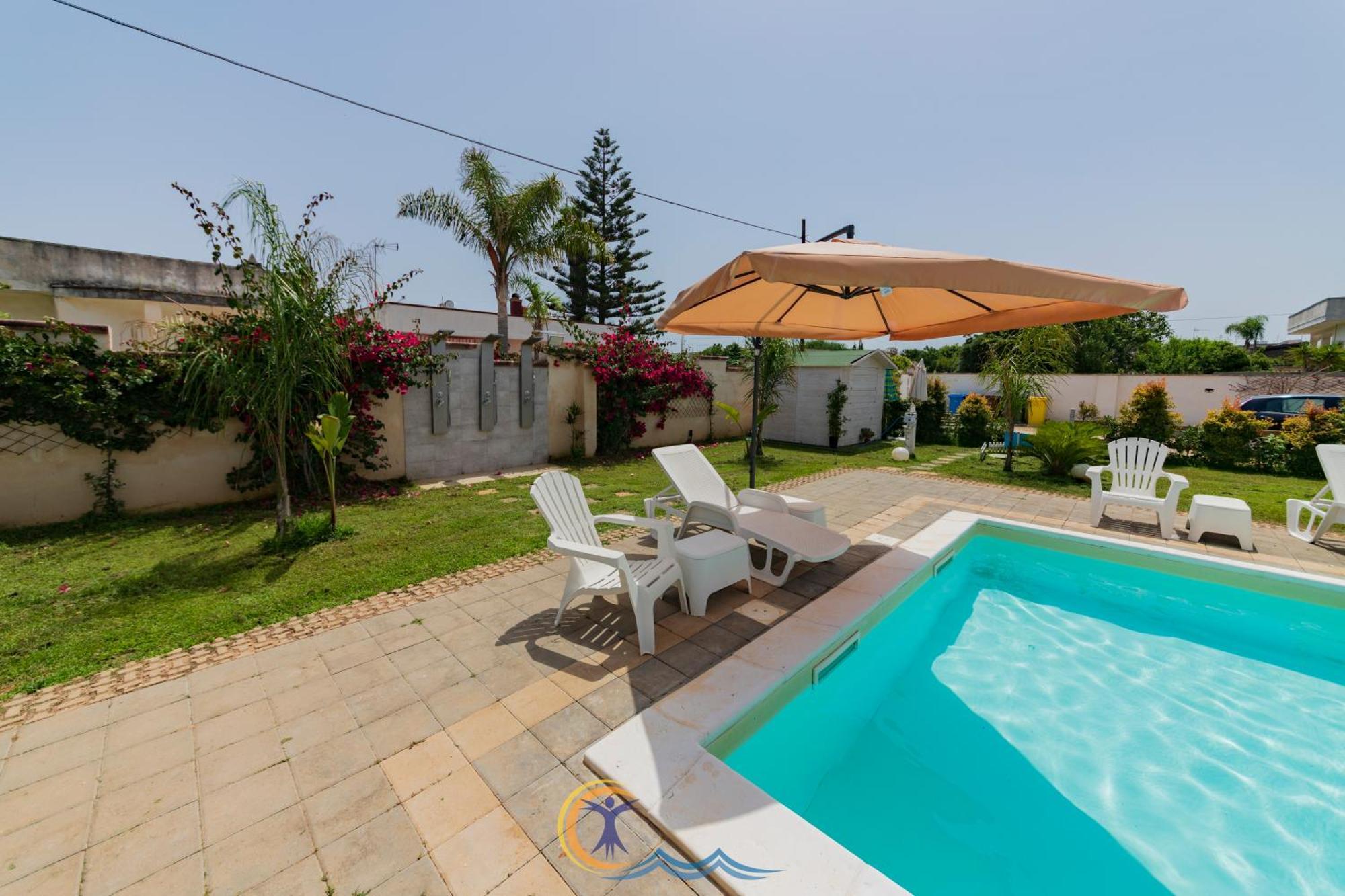 Villa Leonardo San Foca - Room, Pool & Restaurant Exterior foto