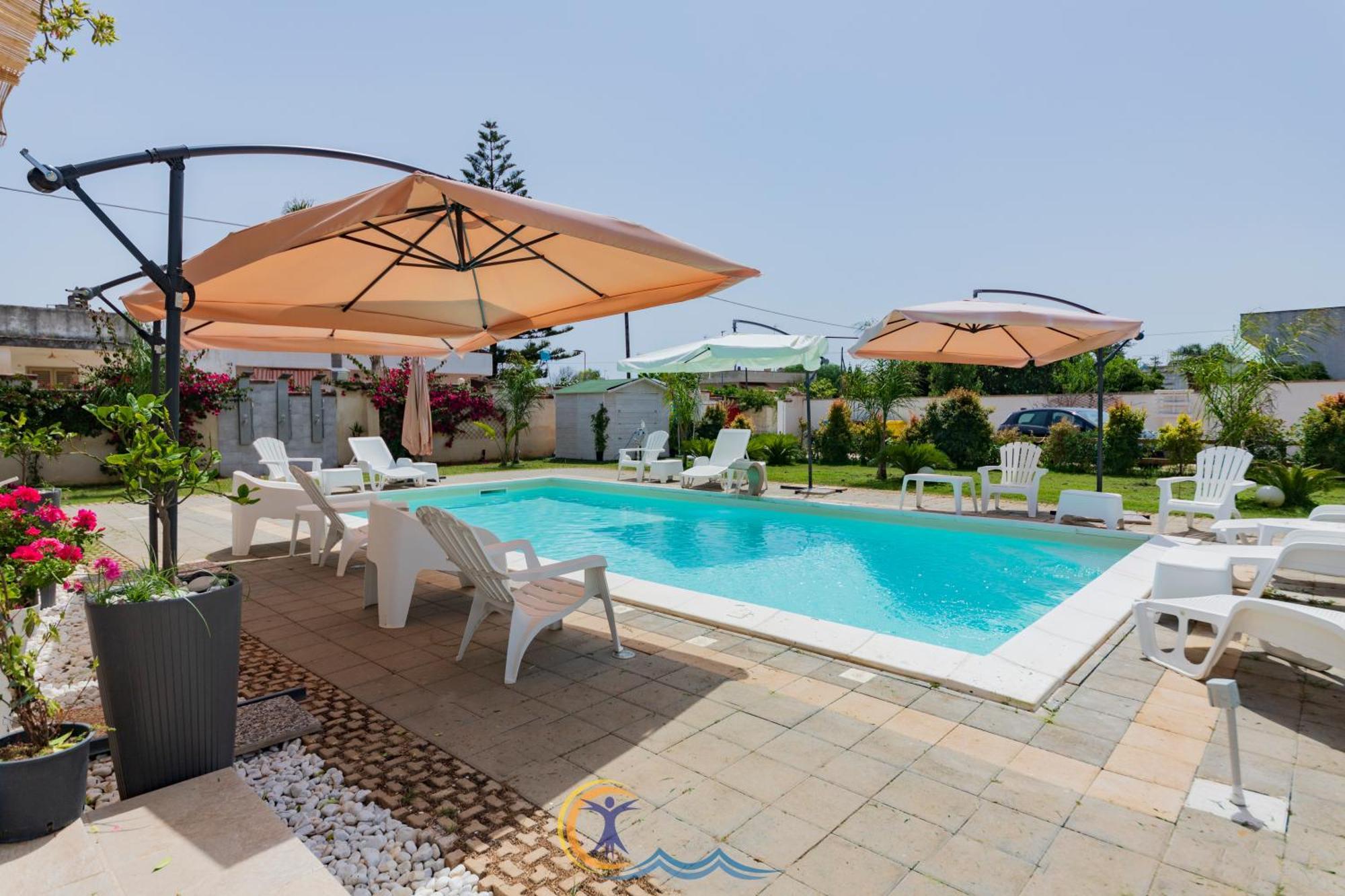 Villa Leonardo San Foca - Room, Pool & Restaurant Exterior foto